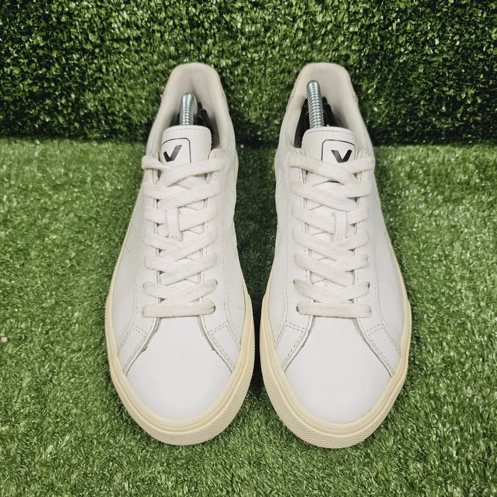 VEJA Esplar White Leather Neutral Casual Low Top Sneakers Womens Size 6